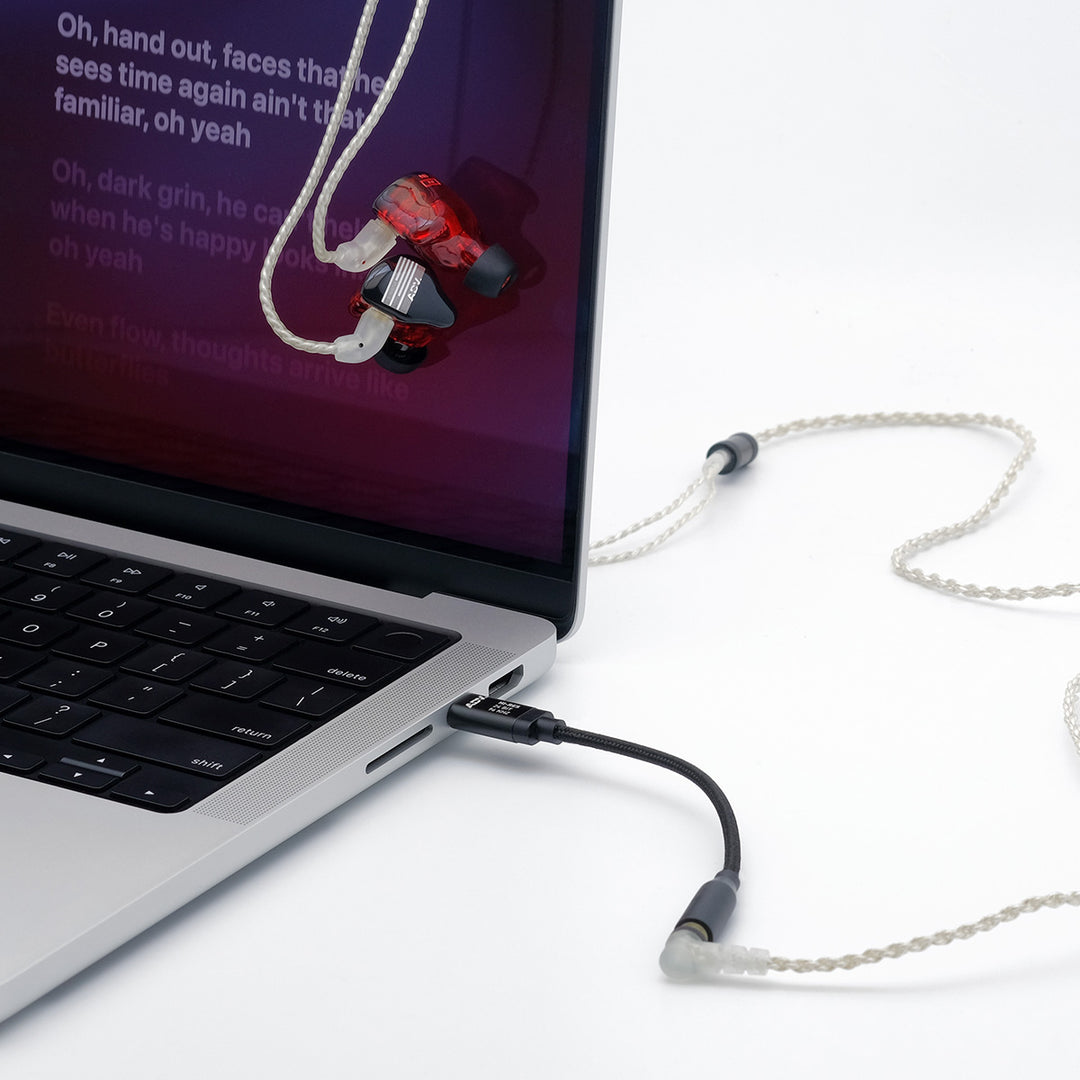 Accessport Lite | iPhone 15 Pro High-Resolution DAC Amplifier – ADV.